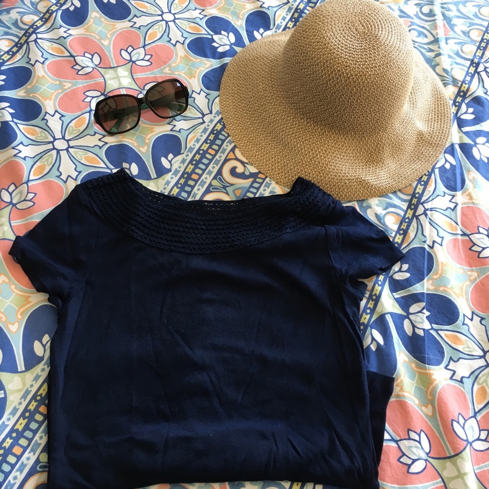 Beautiful preowned Ralph Lauren top